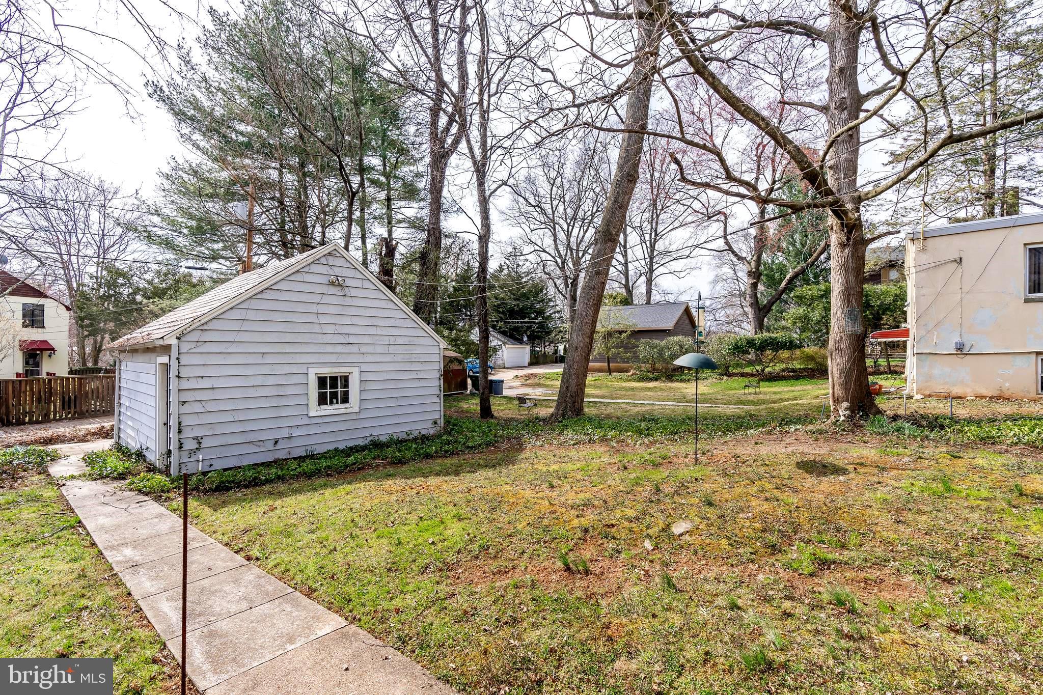 5716 Oakshire Road Baltimore, MD 21209 - Photo 42 of 44 Gallery Image 42