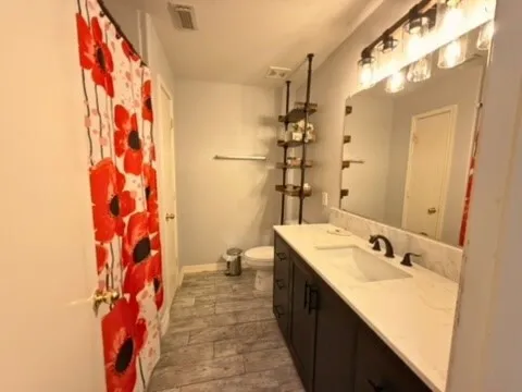 $2,700 | 18303 Sea Branch Drive, Houston, TX 77084