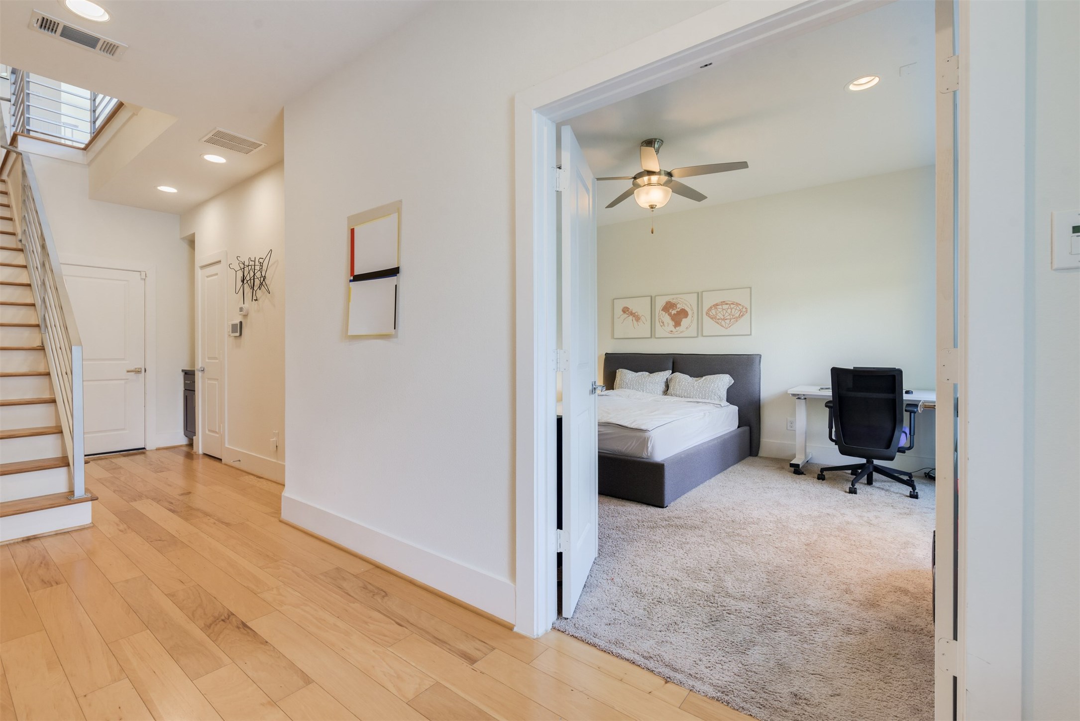 5429 Hidalgo Street, Unit B Houston, TX 77056 - Photo 33 of 38 a view of a livingroom with a couch and a large window