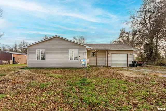 $199,900 | 18662 Liberty School Road, Thompsonville, IL 62890