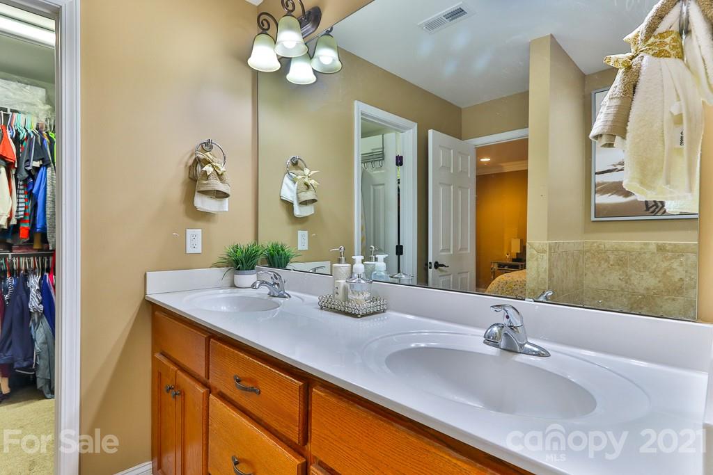 4829 County Home Road Conover, NC 28613 - Photo 17 of 25 Gallery Image 17