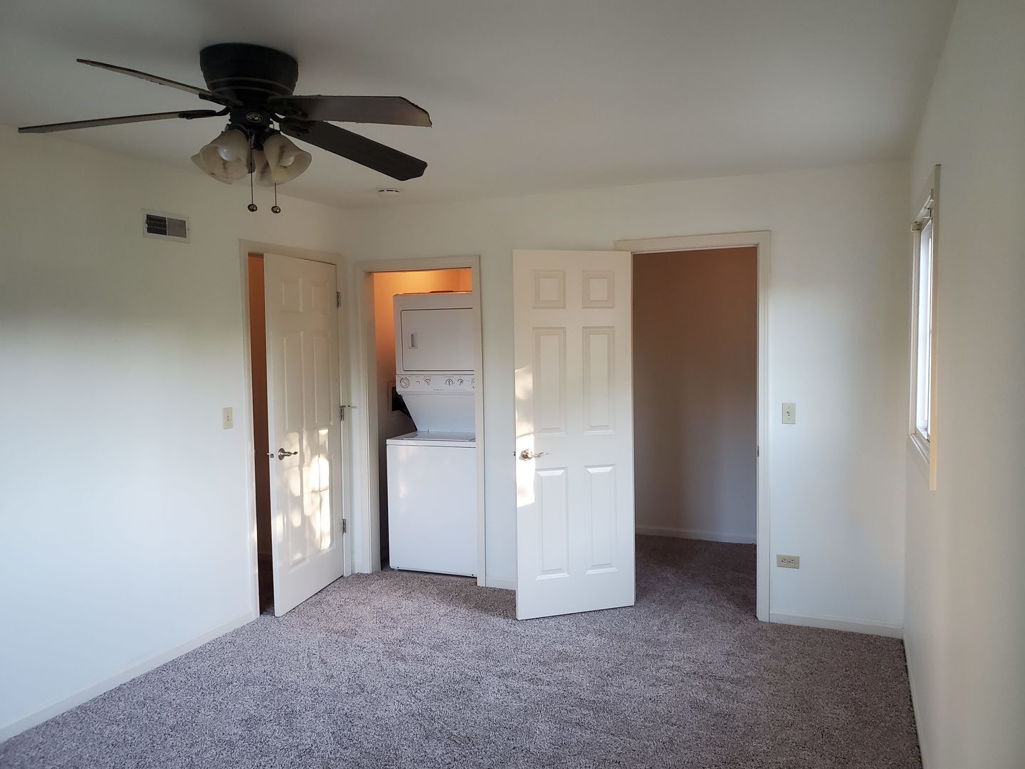 833 Village Quarter Road, Unit G4 West Dundee, IL 60118 - Photo 12 of 19