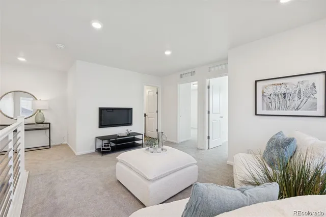 $2,950 | 6220 North Nepal Court, Aurora, CO 80019