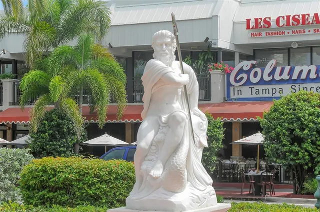 $2,350,000 | 444 South Polk Drive, Sarasota, FL 34236