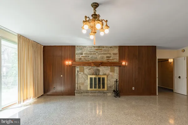 $1,250,000 | 1211 East Butler Pike, Ambler, PA 19002