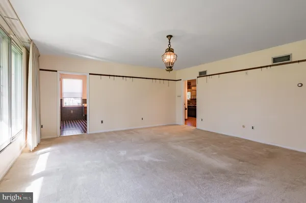 $1,250,000 | 1211 East Butler Pike, Ambler, PA 19002