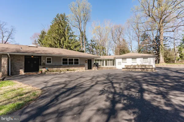 $1,250,000 | 1211 East Butler Pike, Ambler, PA 19002