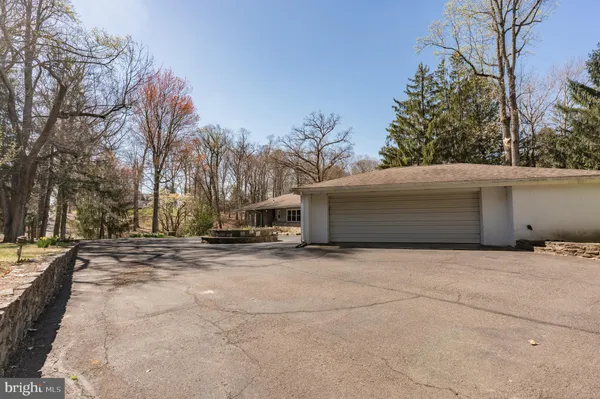 $1,250,000 | 1211 East Butler Pike, Ambler, PA 19002