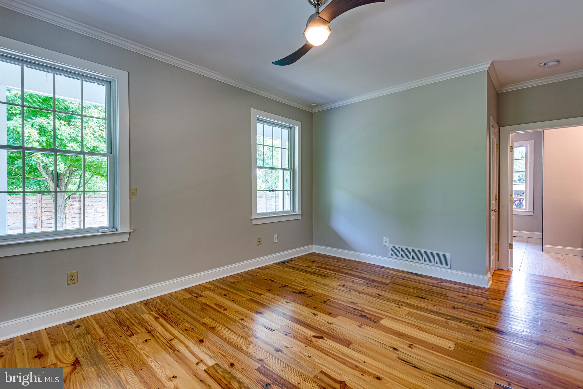 1441 Bay Head Road Annapolis, MD 21409 - Photo 18 of 54 Main floor primary bedroom with ensuite bath