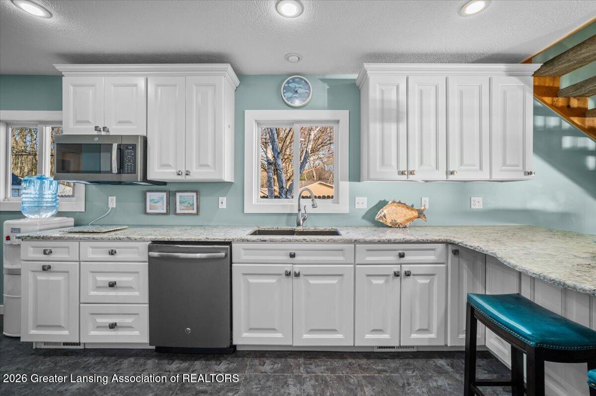 1328 Shepard Road Crystal, MI 48818 - Photo 12 of 56 34-INTERIOR 02