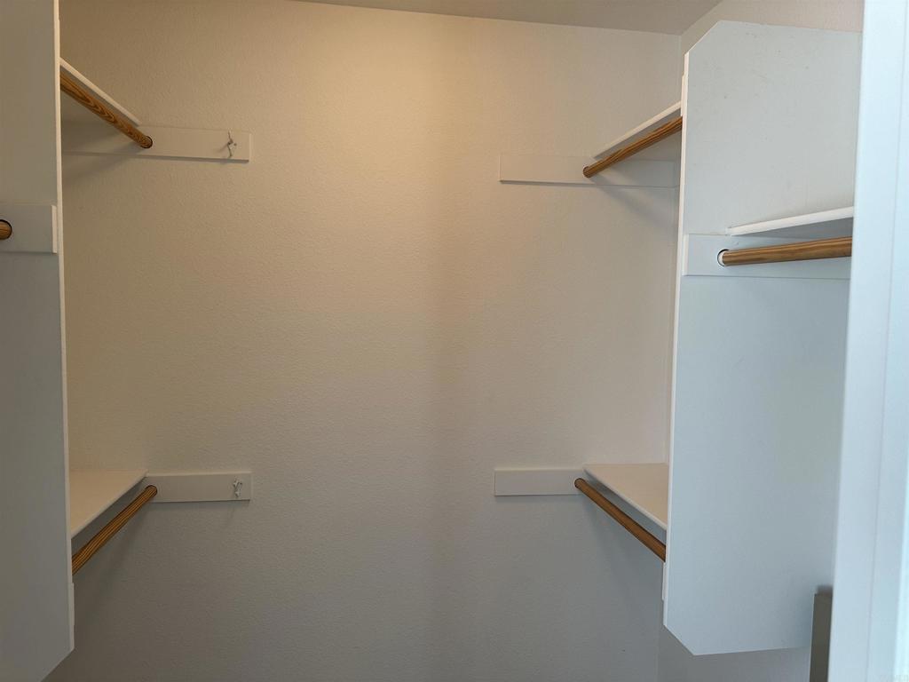 4026 Aidan Circle Carlsbad, CA 92008 - Photo 13 of 26 a view of small space