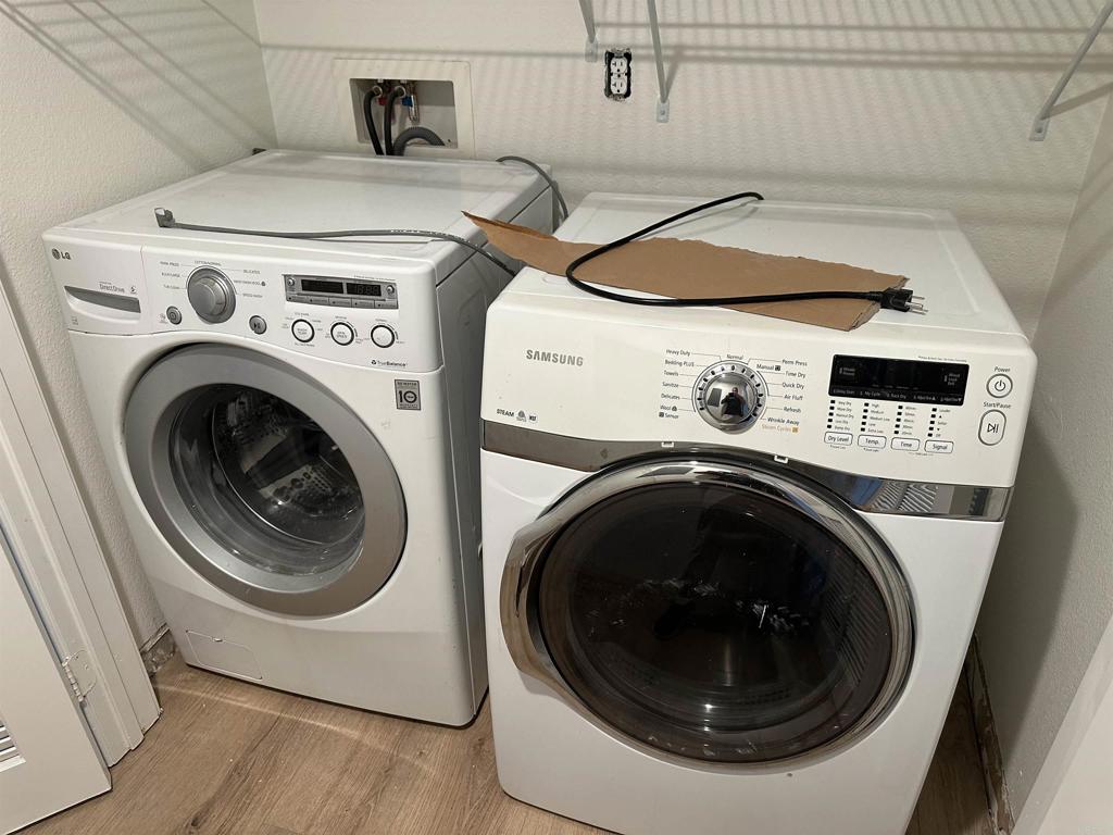 4026 Aidan Circle Carlsbad, CA 92008 - Photo 14 of 26 a utility room with dryer and washer