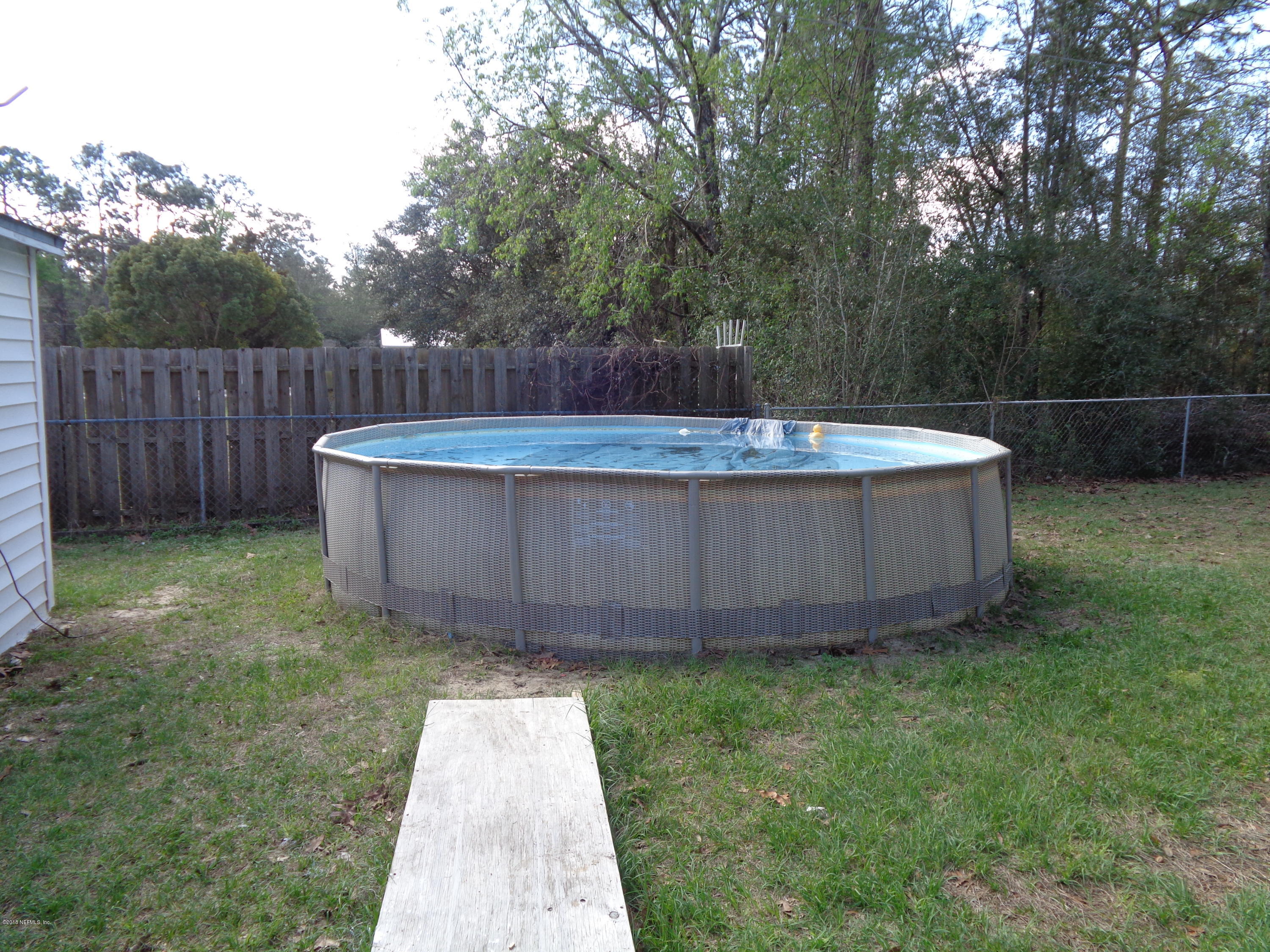 237 5th Way Interlachen, FL 32148 - Photo 2 of 23 above ground pool