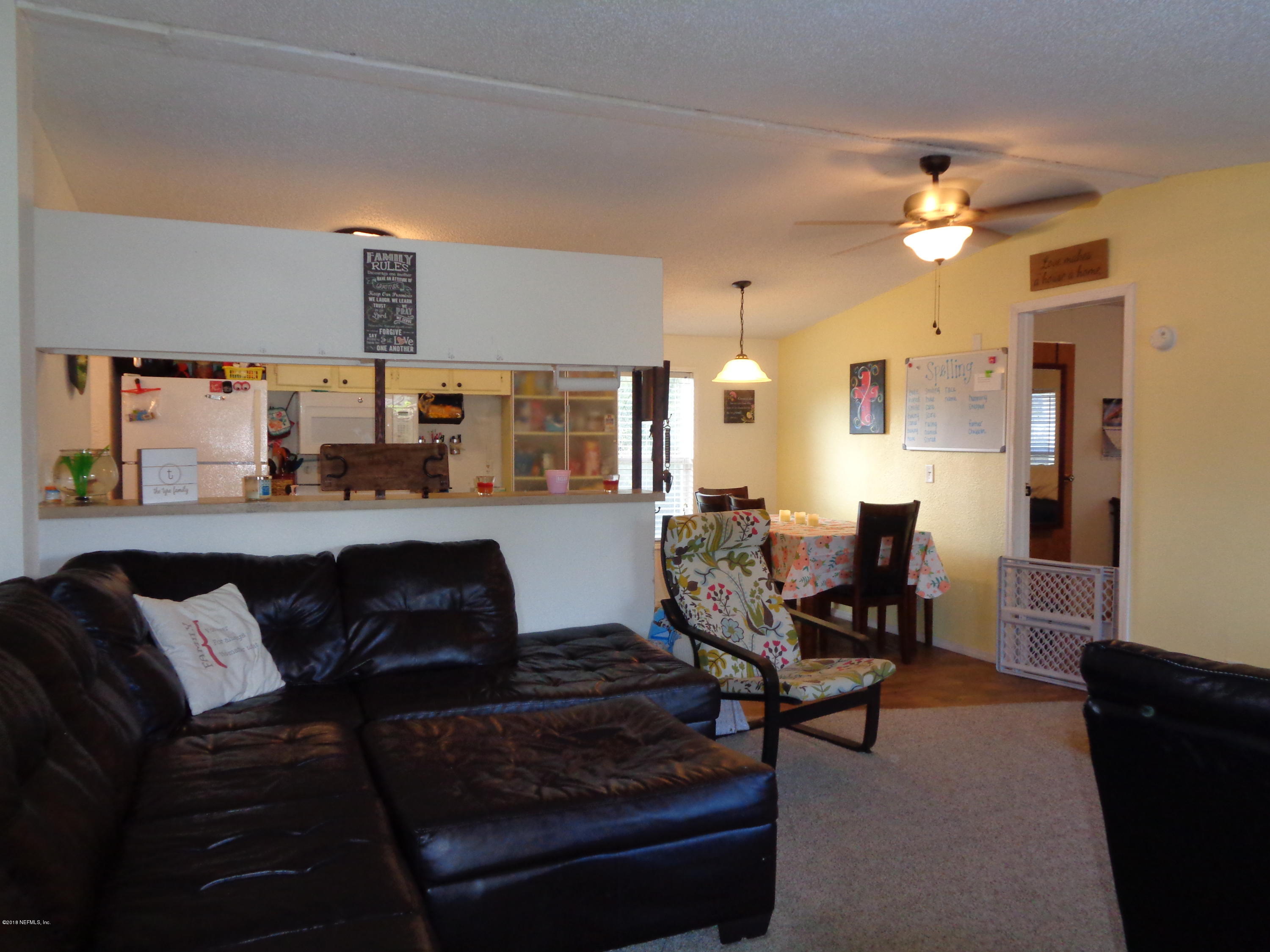 237 5th Way Interlachen, FL 32148 - Photo 3 of 23 entry