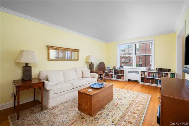 $235,000 | 1815 Palmer Avenue, Unit 2V, Larchmont, NY 10538