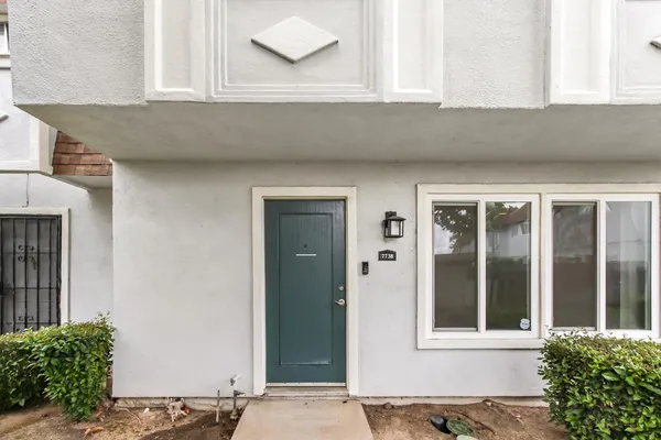 $279,900 | 7738 La Mancha Way, Sacramento, CA 95823