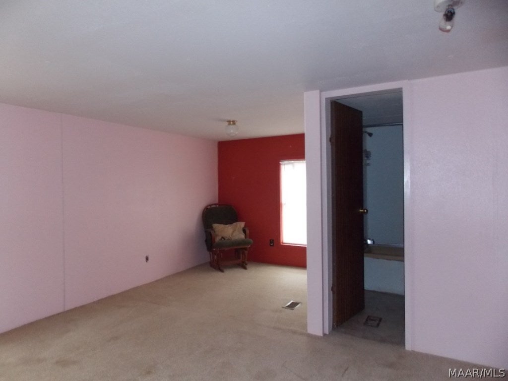 575 West V Armstrong Road Hartford, AL 36344 - Photo 3 of 6 Gallery Image 3