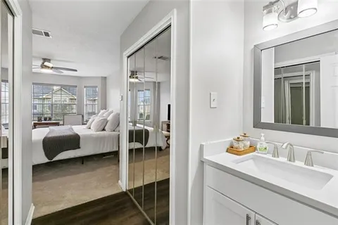 $249,000 | 1608 Audubon Trace, Unit 1608, Jefferson, LA 70121