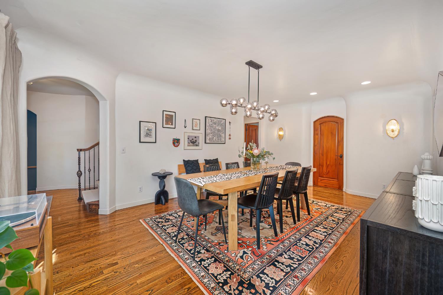 3501 Cutter Way Sacramento, CA 95818 - Photo 9 of 89 a view of a dining room with furniture