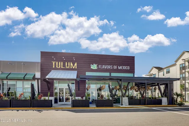 $900,000 | 10470 Anthem Way, Jacksonville, FL 32256