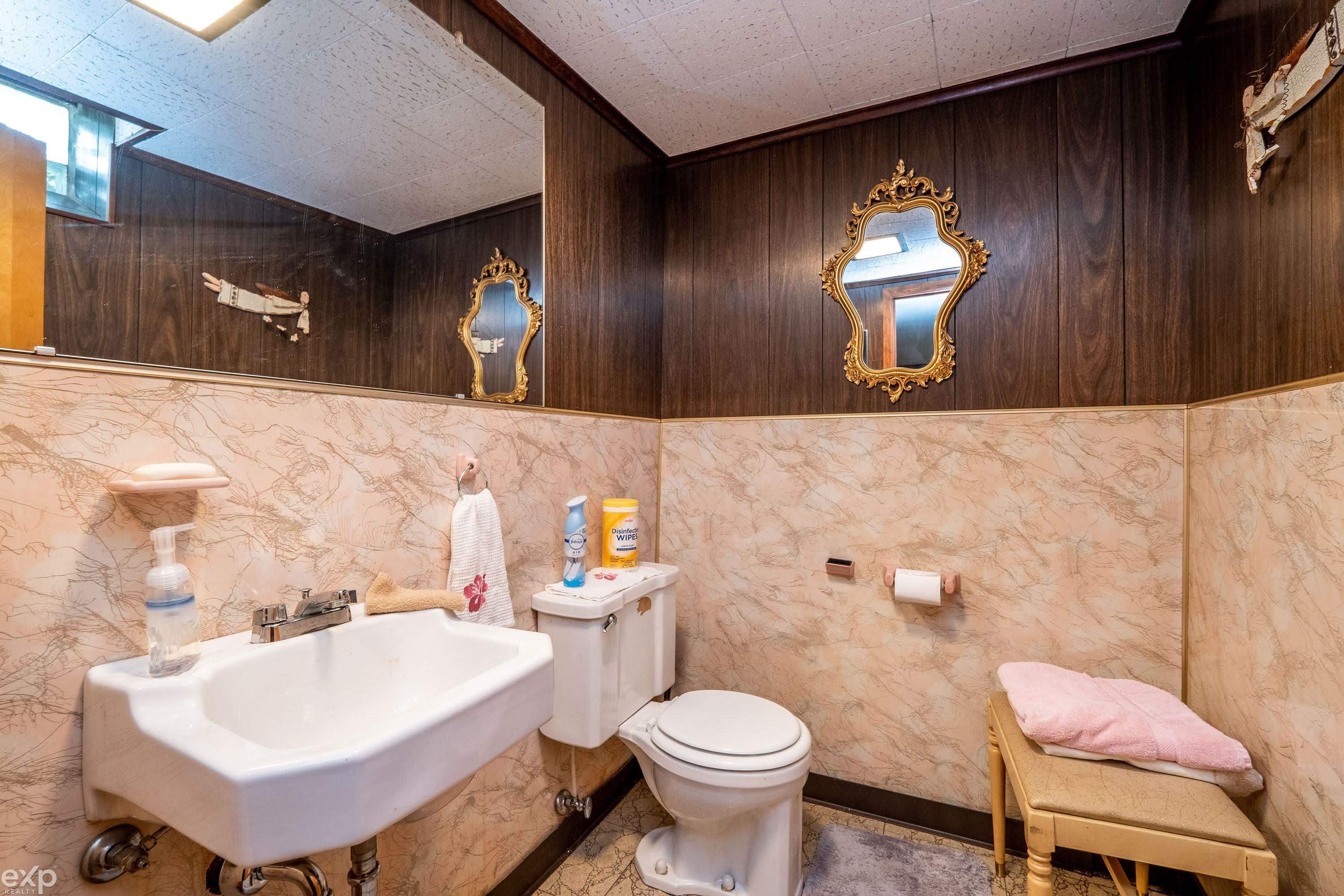 26540 Hoover Road Warren, MI 48089 - Photo 26 of 36