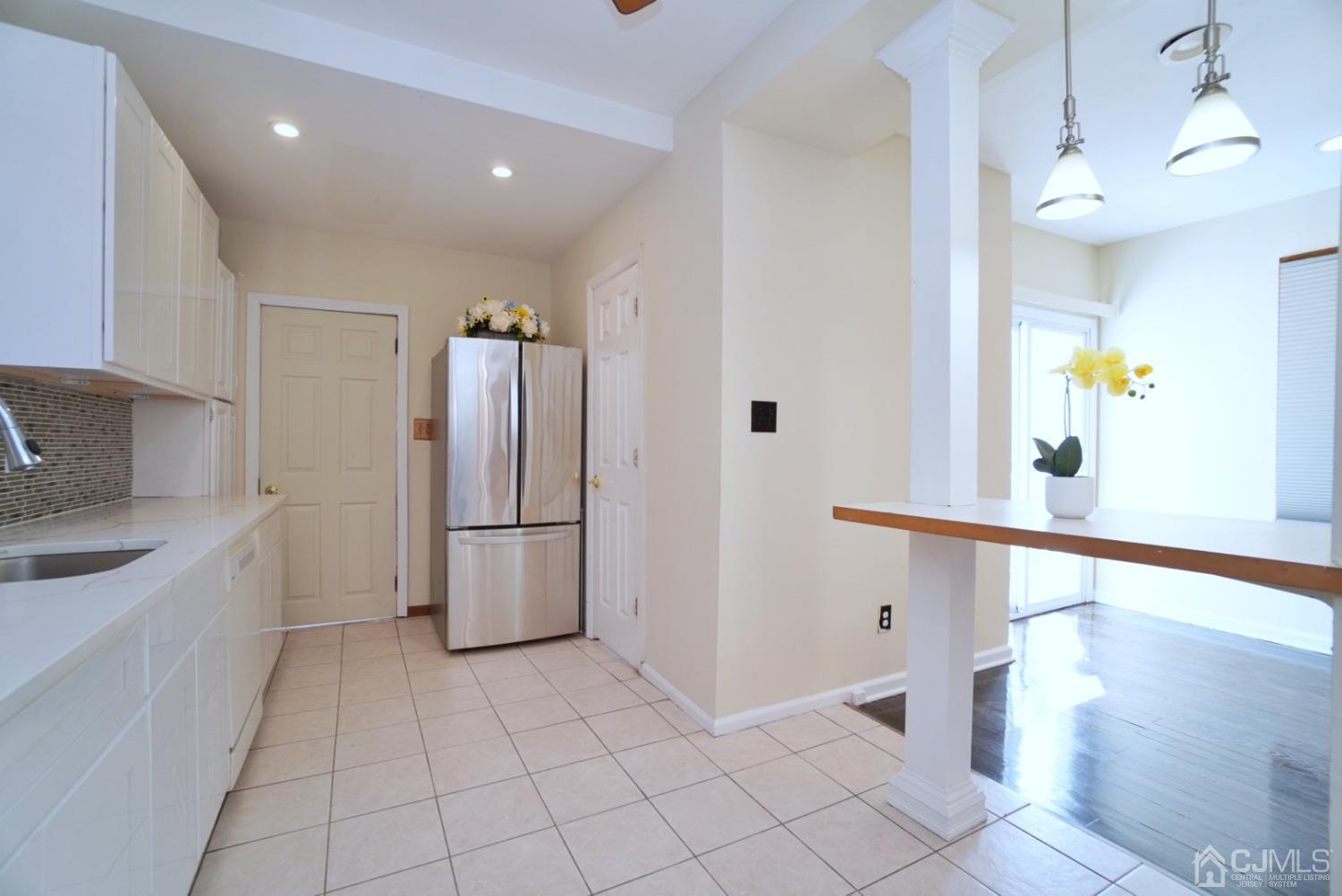 1144 Raritan Avenue Highland Park, NJ 08904 - Photo 13 of 33