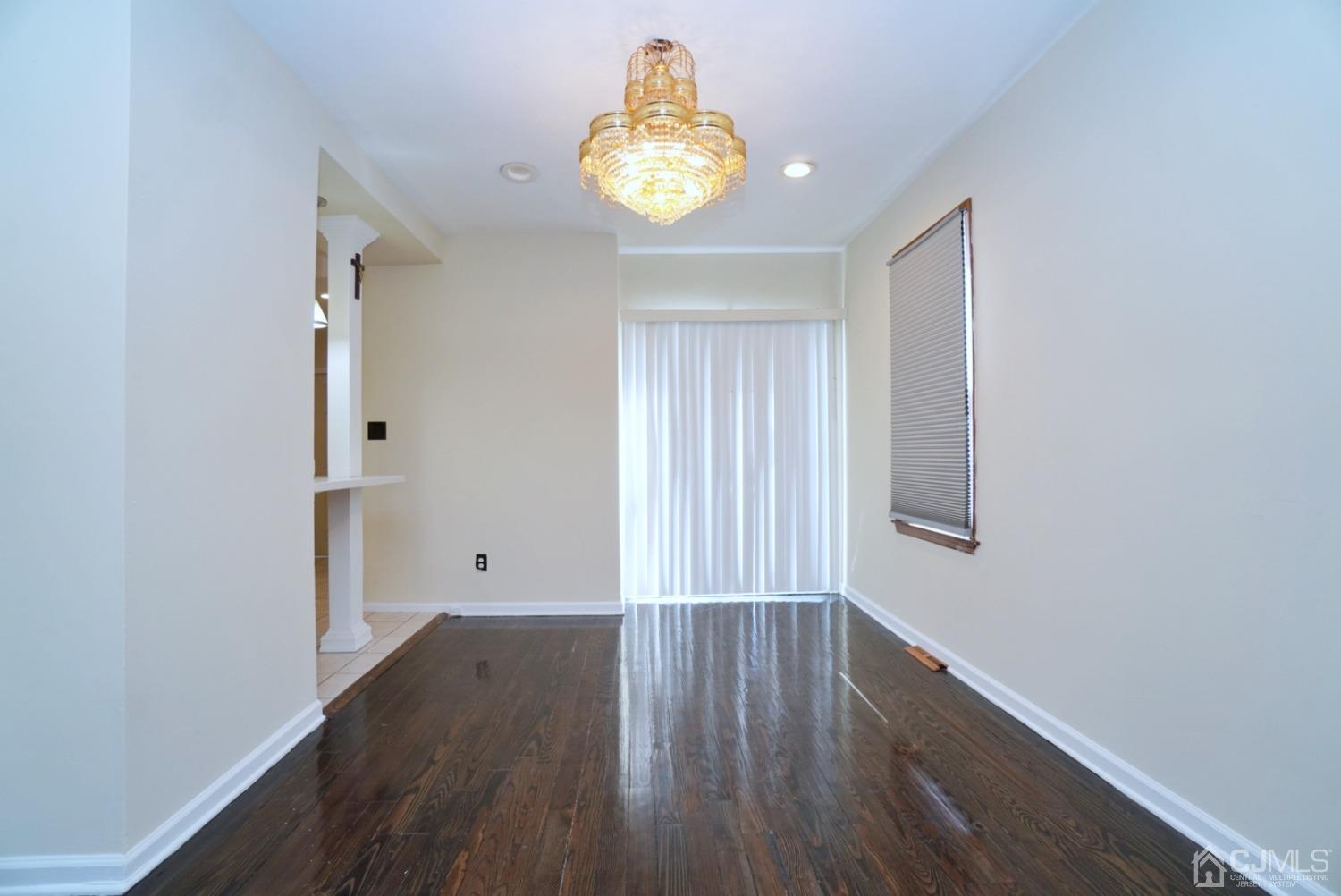 1144 Raritan Avenue Highland Park, NJ 08904 - Photo 5 of 33