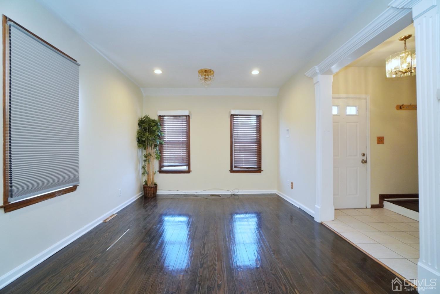 1144 Raritan Avenue Highland Park, NJ 08904 - Photo 6 of 33