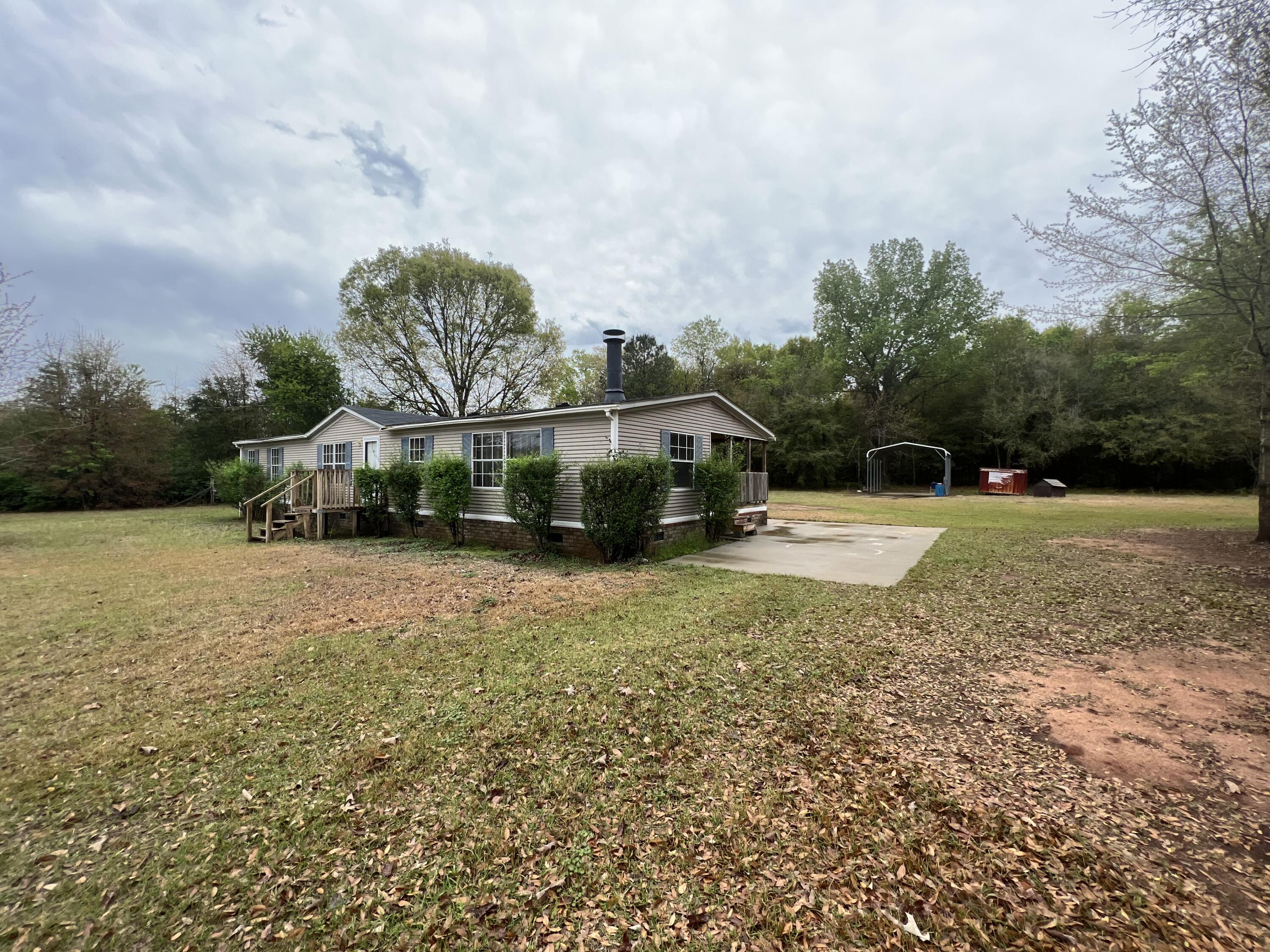313 Northfield Road Waynesboro, GA 30830 - Photo 2 of 26 IMG_8562