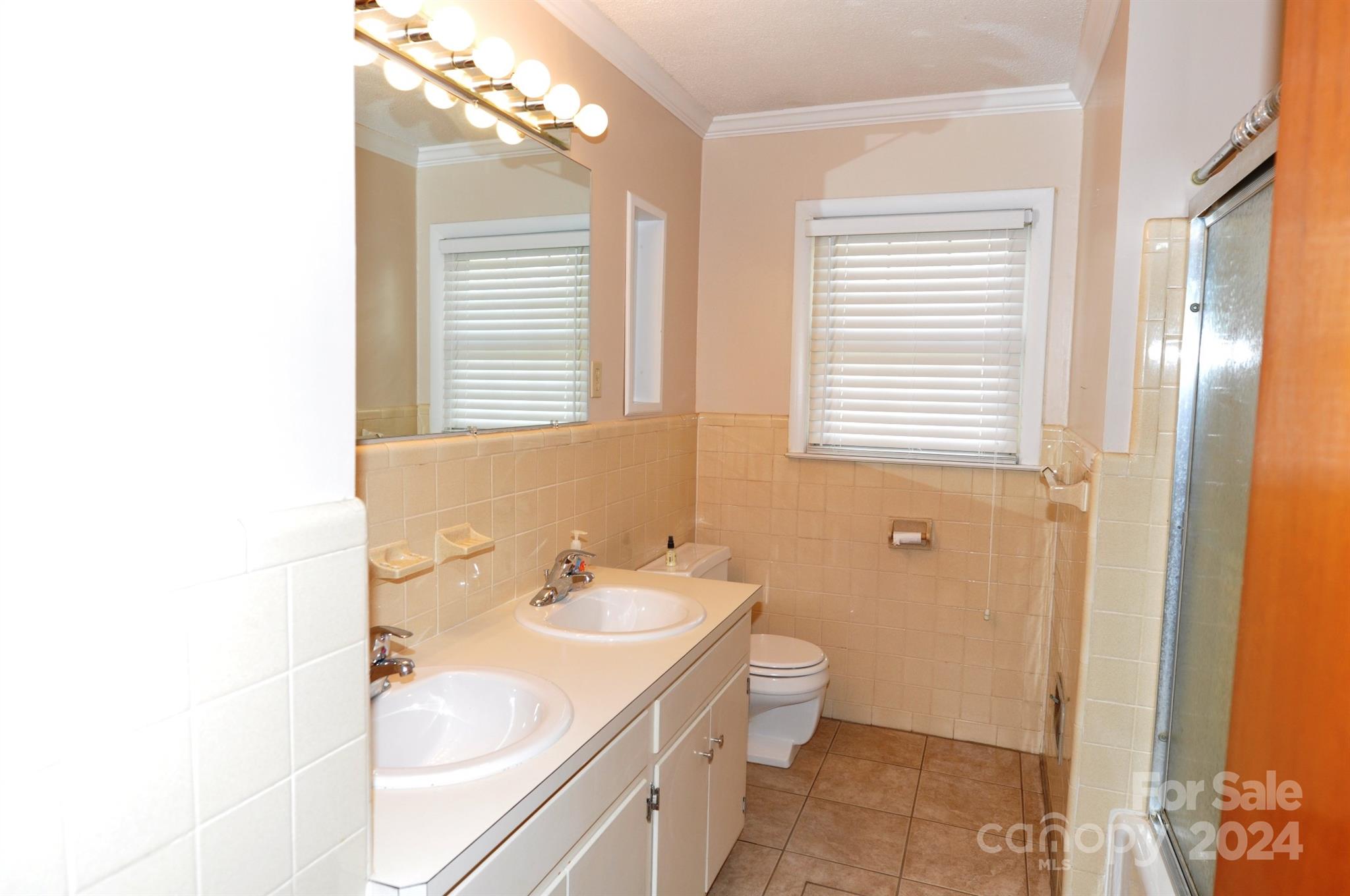 107 Colonial Drive, Unit 38 Chester, SC 29706 - Photo 22 of 31 Gallery Image 22