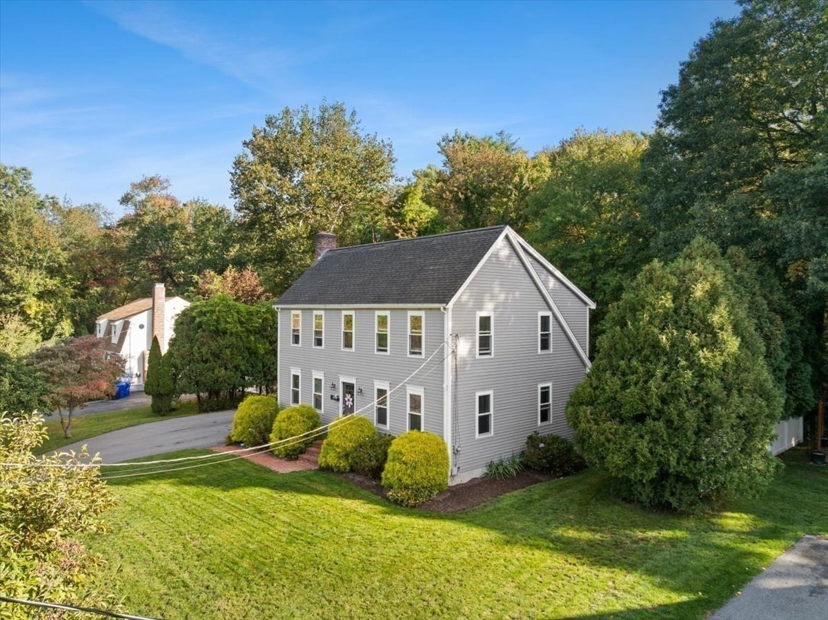 67 Briar Road Taunton, MA 02780 - Photo 3 of 33 Gallery Image 3