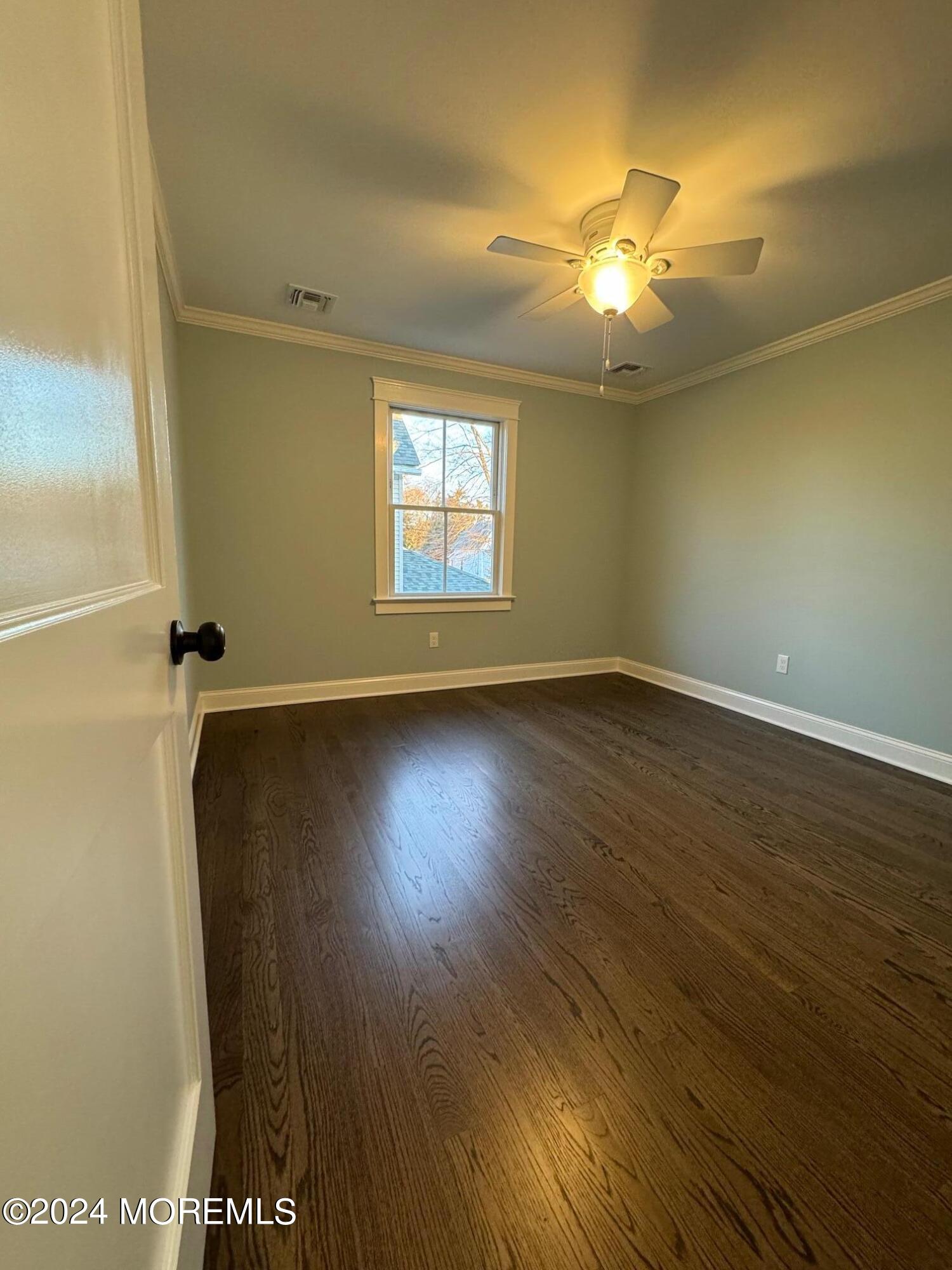 67 Sunset Avenue Red Bank, NJ 07701 - Photo 25 of 39 IMG_8135