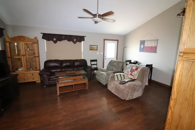 $865,000 | 7997 Sd 52100, Rocksprings, TX 78880