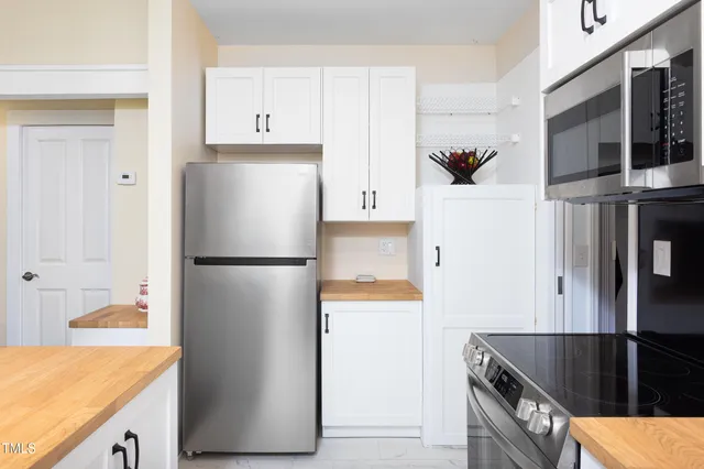 $395,000 | 126 Barclay Road, Chapel Hill, NC 27516