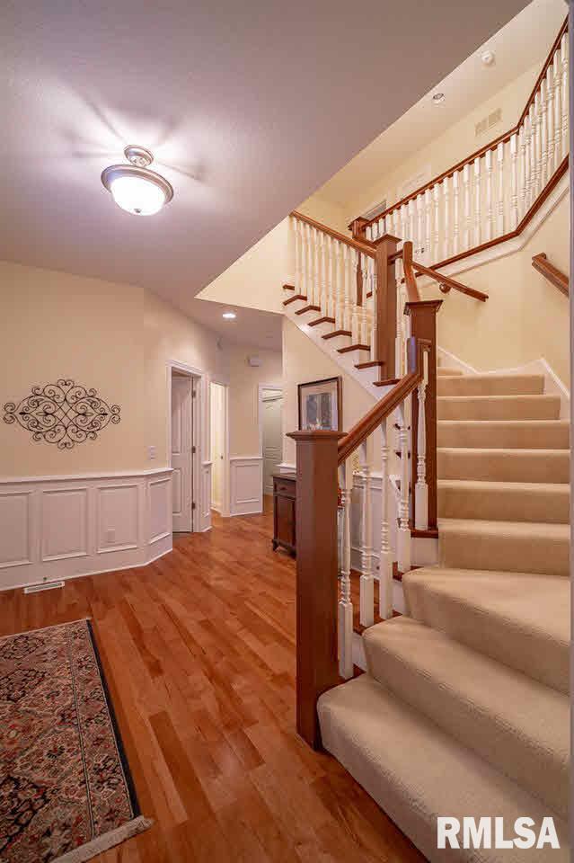 4127 Thunder Ridge Road Bettendorf, IA 52722 - Photo 3 of 24 Gallery Image 3