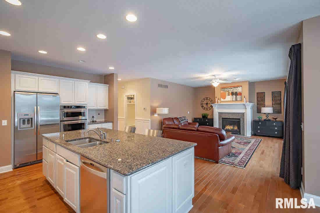 4127 Thunder Ridge Road Bettendorf, IA 52722 - Photo 9 of 24 Gallery Image 9
