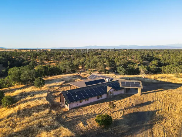 $1,250,000 | 18490 Gas Point Road, Cottonwood, CA 96022