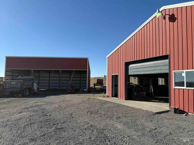 $1,274,000 | 1030 Reams Road, Moscow, ID 83843