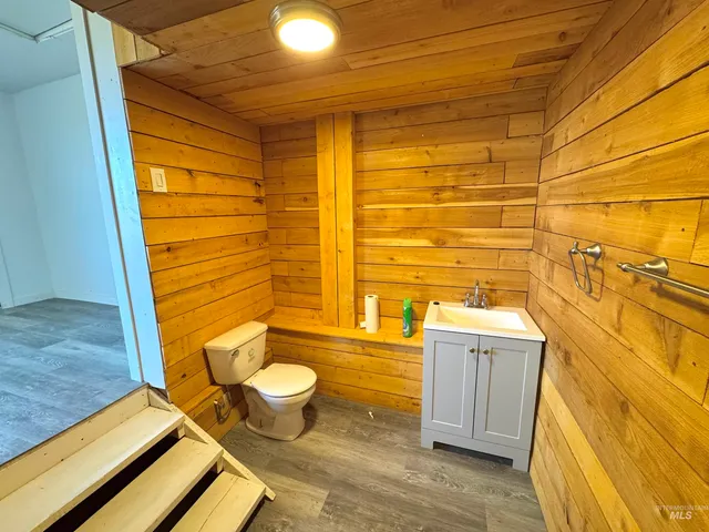 $1,274,000 | 1030 Reams Road, Moscow, ID 83843