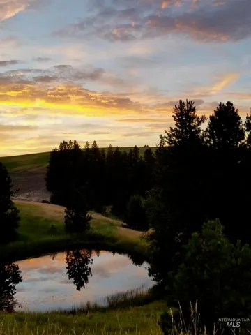 $1,274,000 | 1030 Reams Road, Moscow, ID 83843