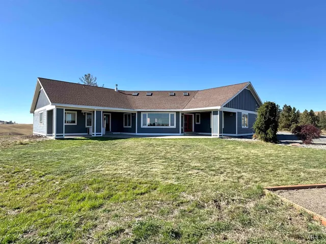$1,274,000 | 1030 Reams Road, Moscow, ID 83843