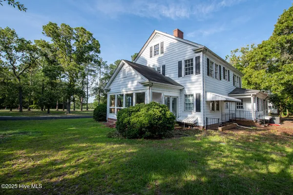 $399,000 | 132 West Moore Street, Norman, NC 28367