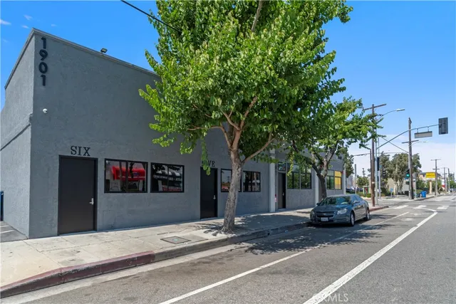 $2,695 | 1901 South Pacific Avenue, Unit 1, San Pedro, CA 90731