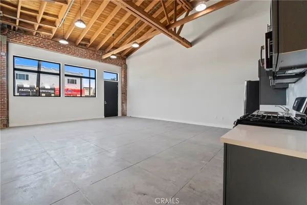 $2,695 | 1901 South Pacific Avenue, Unit 1, San Pedro, CA 90731