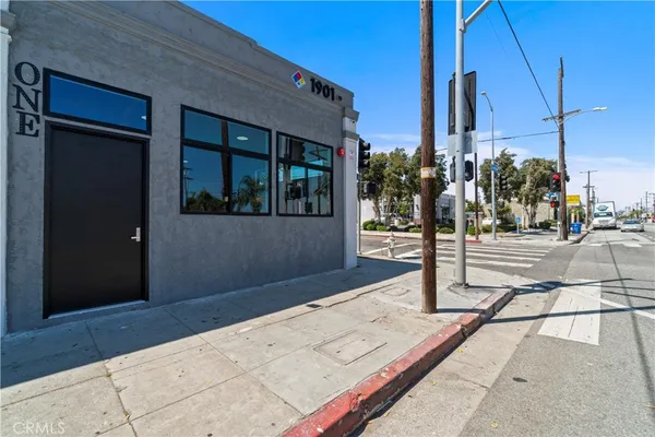 $2,695 | 1901 South Pacific Avenue, Unit 1, San Pedro, CA 90731