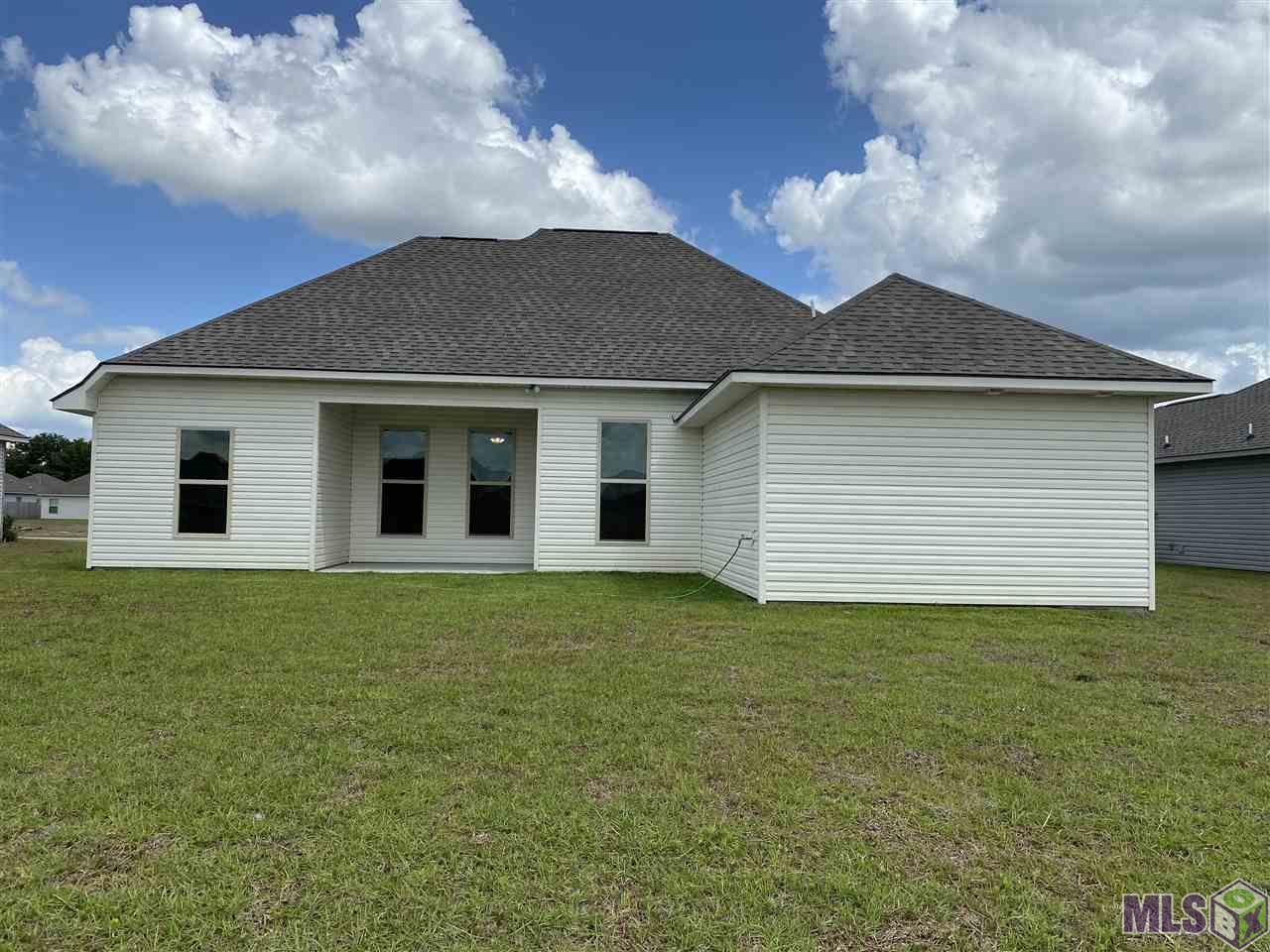161 Shadow Pointe Road Thibodaux, LA 70301 - Photo 4 of 6 Gallery Image 4