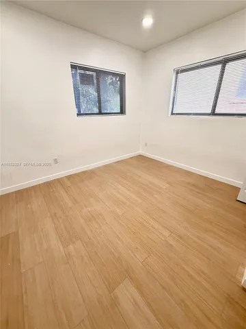 $2,500 | 125 Southwest 19th Avenue, Unit 2, Miami, FL 33135