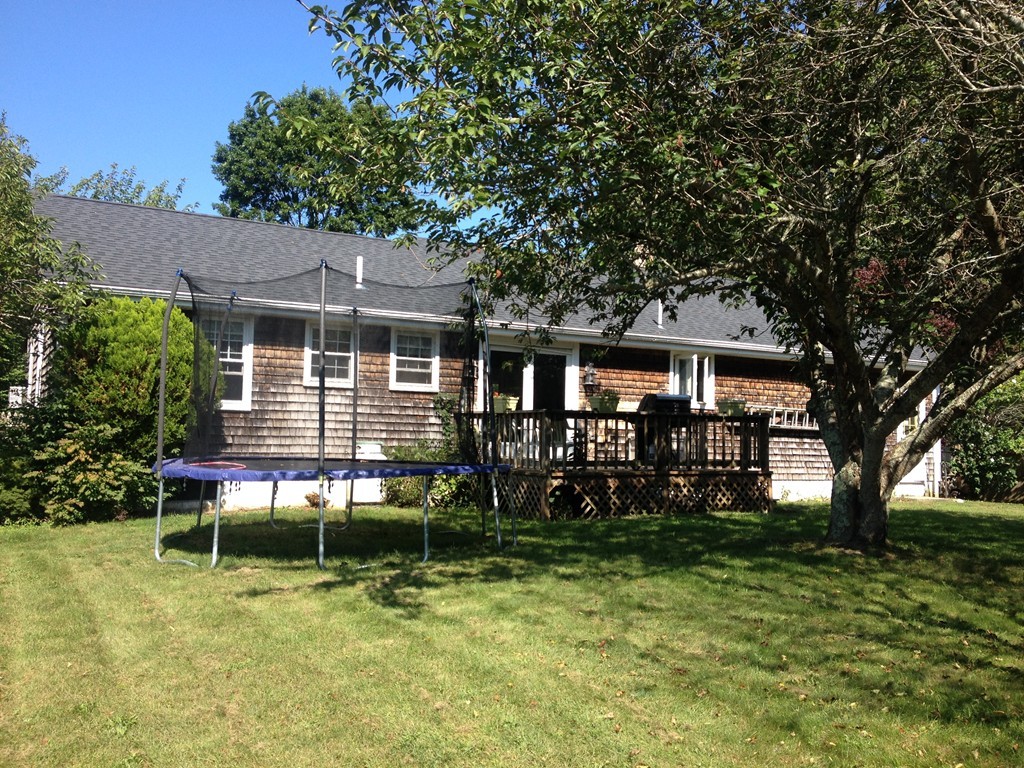 73 Acushnet Road Mattapoisett, MA 02739 - Photo 6 of 8 Gallery Image 6