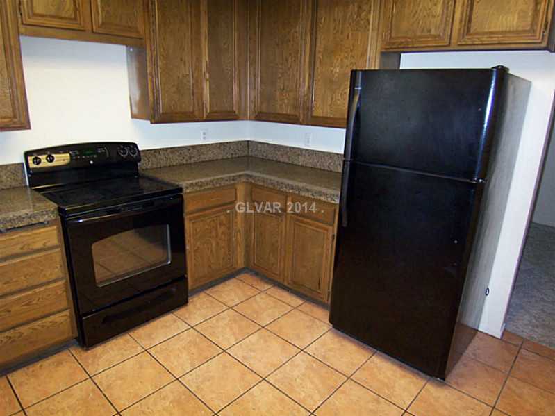 4753 Monaco Road Las Vegas, NV 89121 - Photo 11 of 24 Kitchen.