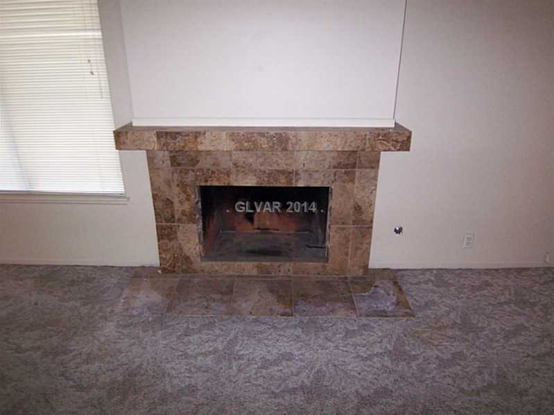 4753 Monaco Road Las Vegas, NV 89121 - Photo 6 of 24 Living Room.